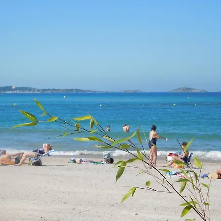 Superbe T2 Face Piscine Apartament